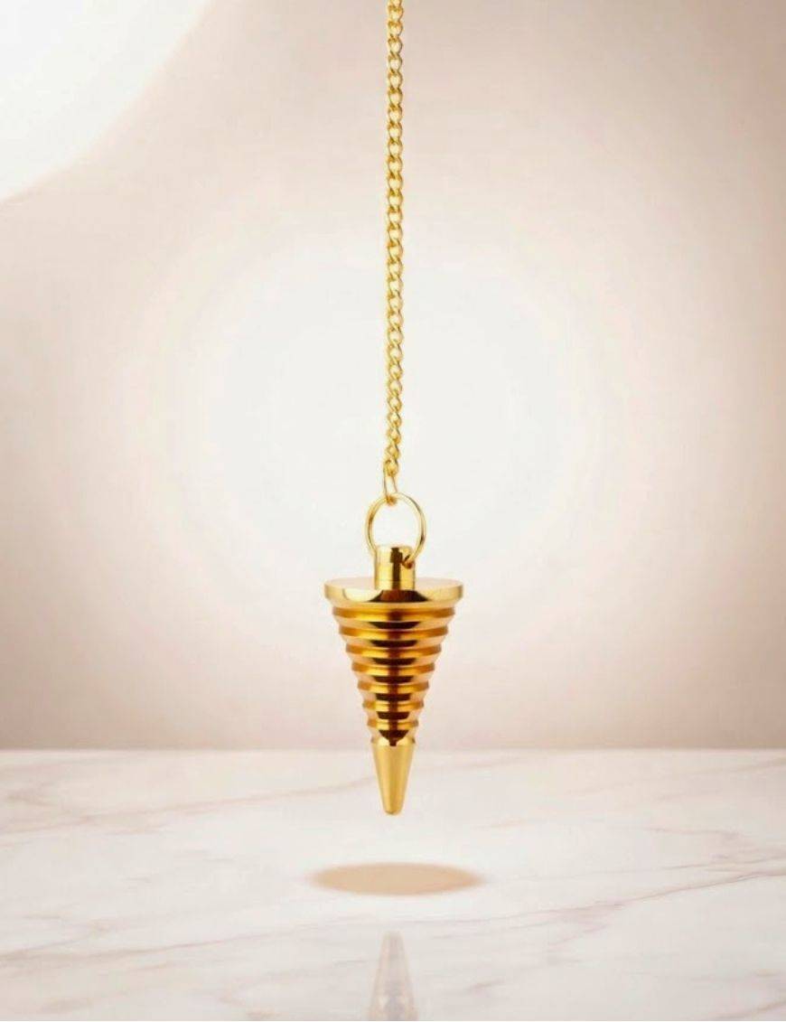Pendule divinatoire métal doré cône ajouré | Radiesthésie