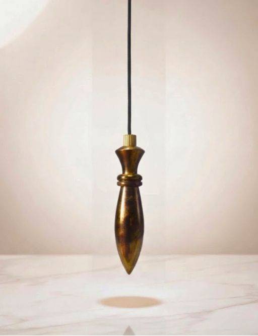 Pendule divinatoire égyptien en métal avec fil