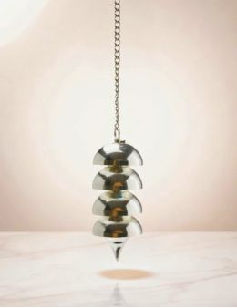Pendule divinatoire métal argenté avec 4 demi-sphères démontables