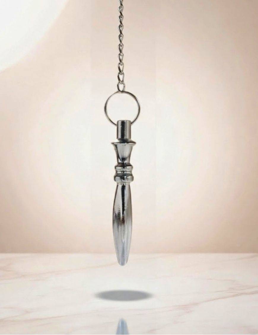 Pendule Egyptien Argenté